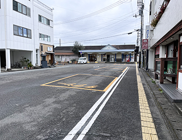 ����� �񌬉��w