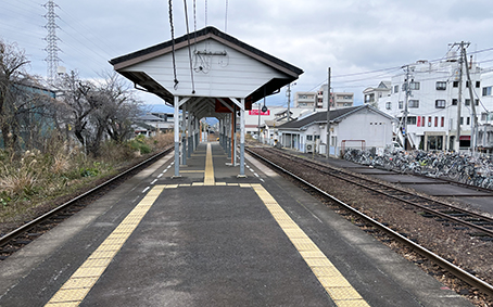 ����� �񌬉��w