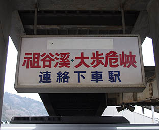 ���g�r�c�w