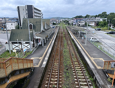 �y�]�� ���w