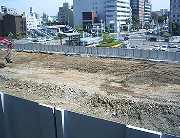 �y�]�� ���m�w