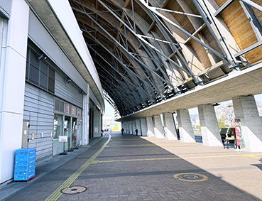 �y�]�� ���m�w