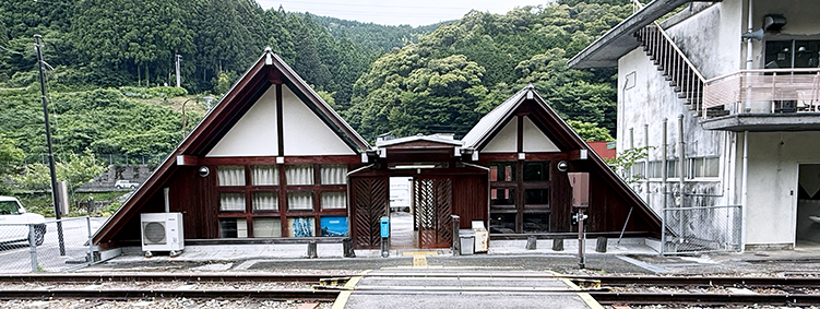 �y�]�� �吙�w