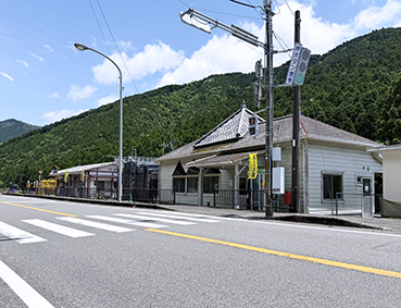 �y�]�� �ɓ��w