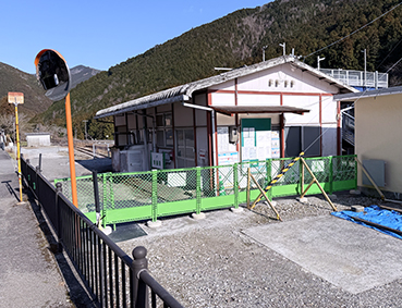 �y�]�� �ɓ��w