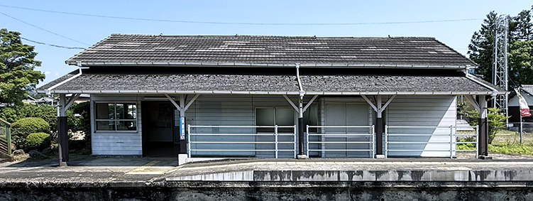 �y�]�� �����w