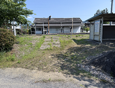 �y�]�� �����w