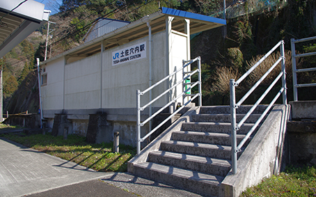 �y�������w