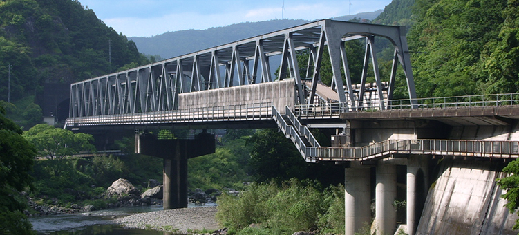 �y���k��w