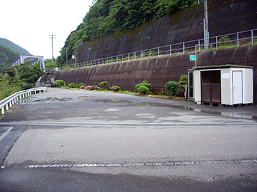 �y���k��w