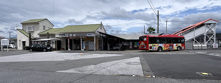 �y�]�� �y���R�c�w