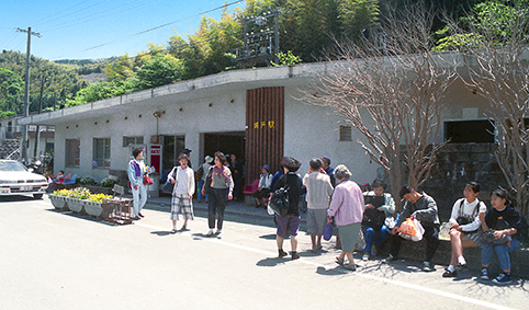 ��ˉw ���w��