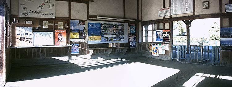 �������w