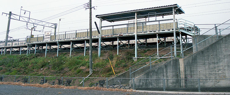 ���|���w