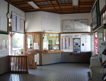 ���m���w