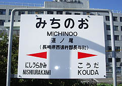 ���m���w