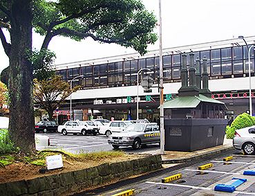 ����� ����w