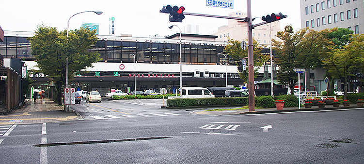 ����� ����w