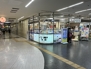 ����� ����w