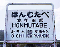 �{���c���w