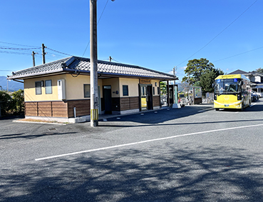 �v��� �����w