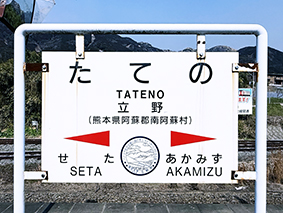 �L��� ����w