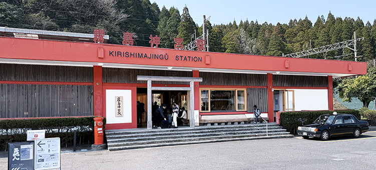 ���L�� �����_�{�w