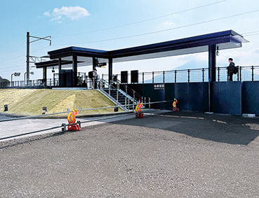 ���L�� ��މ��w