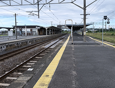 ���L�� ���P�Y�w