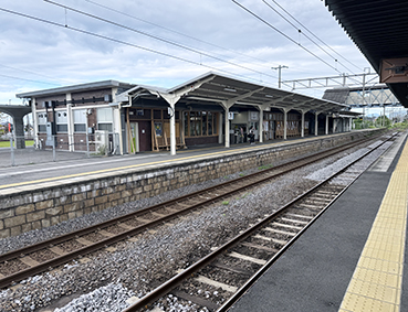 ���L�� ���P�Y�w