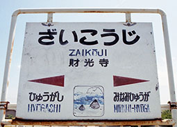 �������w