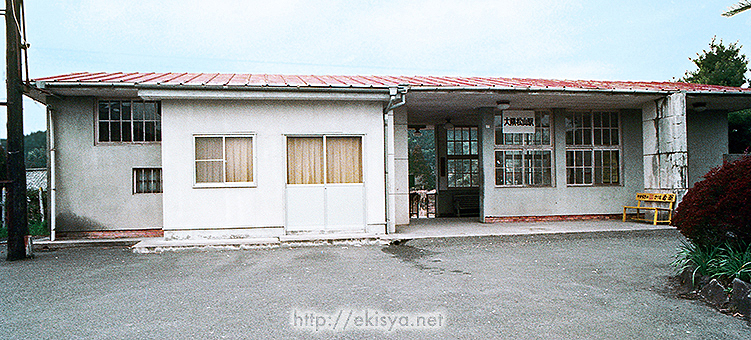 �u�z�u���@������R�w