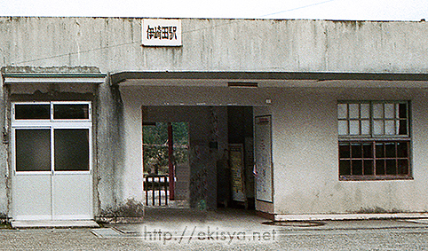 �u�z�u���@�ɍ�c�w