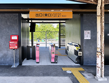 �}�L�� �ђˉw