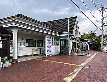 �}�L�� ���ԉw