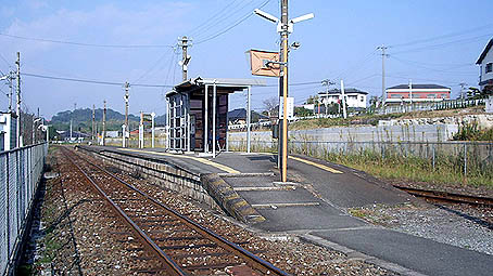 �������w