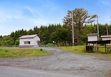 ���q���w