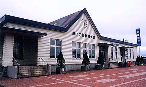 �����̗������w