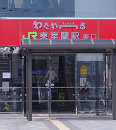 �������w