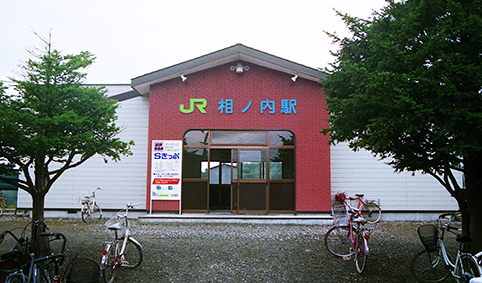 ���m���w