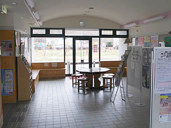 ���c���w