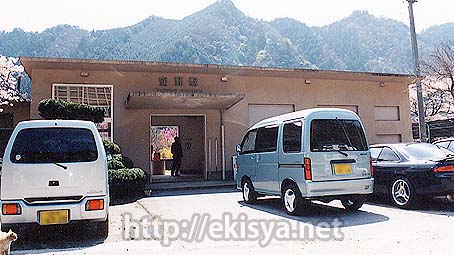 �����@����w