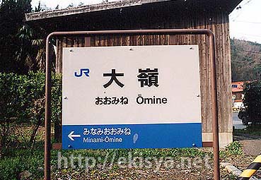 ���I�� ���x���@���w