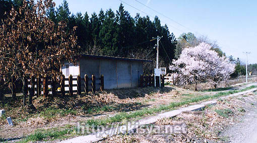 ���m�����@����w