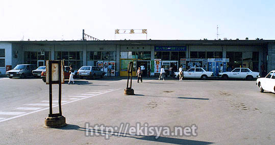 ���m�����@��m���w