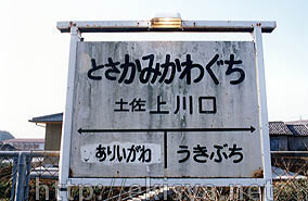 �������@�y�������w