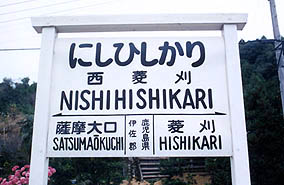 �R����@���H���w