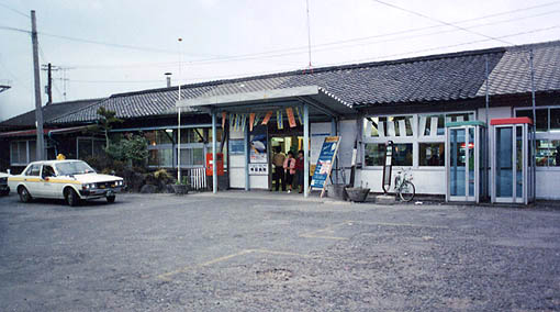 �R����@�F������w