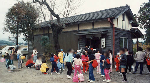 �{�V����@�H���w