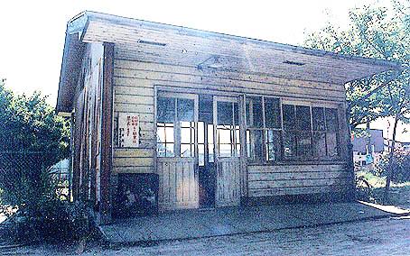 ������@�����w